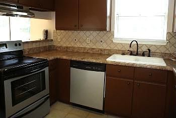 4th image of 203 Knox Creek Trl NW