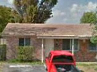 7851 NW 43rd St, Coral Springs, FL 33065