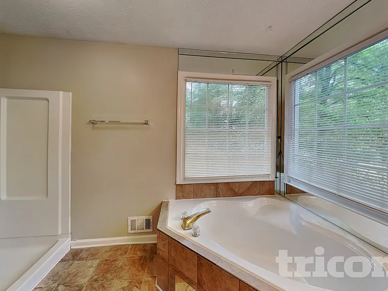 9159 Tara Dr SW — Photo 9