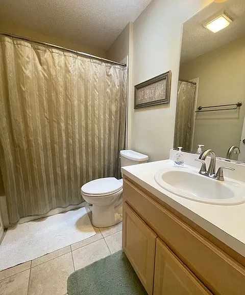 323 Chula Vista Ave — Photo 17