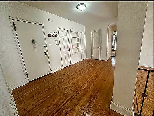 5th image of 67-70 Yellowstone Blvd #3
