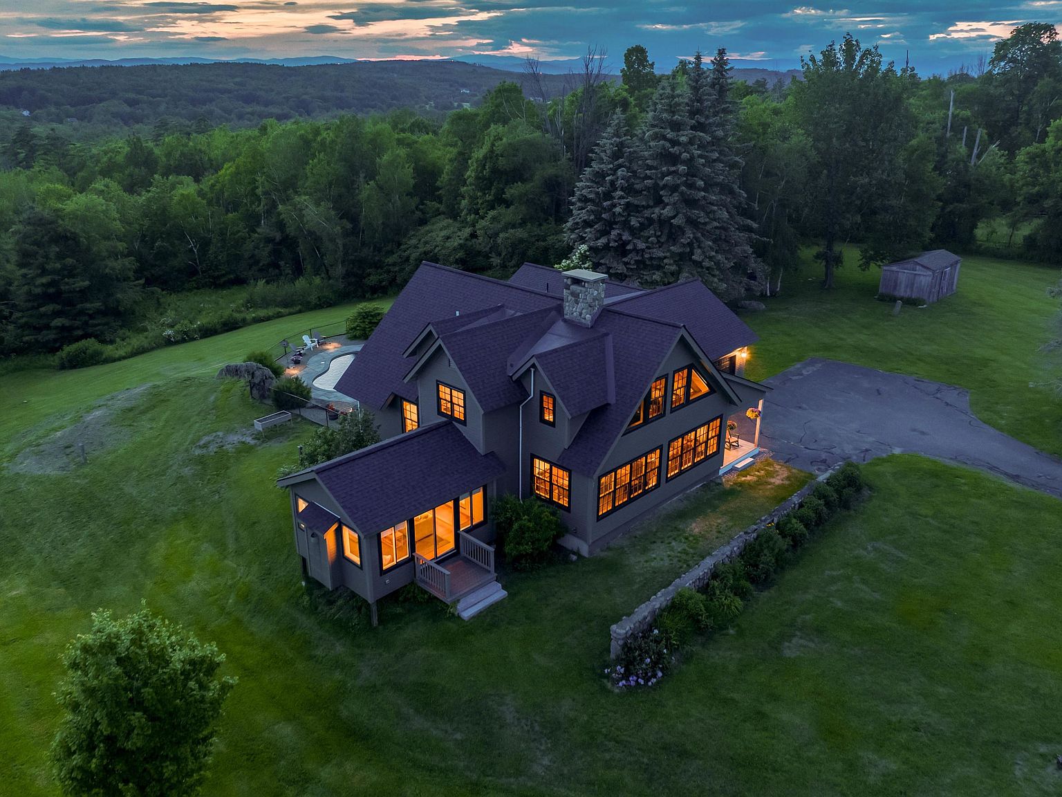 【あすつく】 513 Belknap Zillow | 03249 NH Gilford, Road, Mountain 洋書