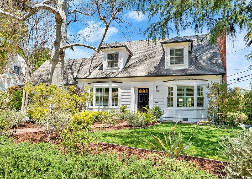 1561 Hillside Dr, Glendale, CA 91208 Zillow