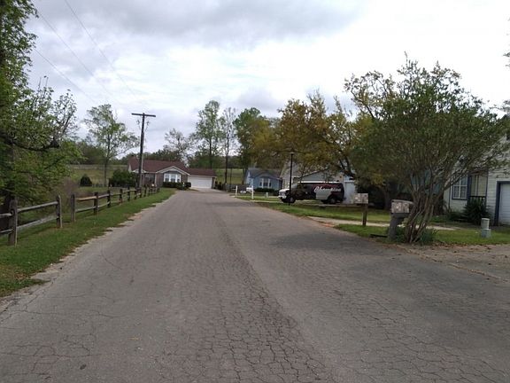 5th image of 4171 Red Oak Dr