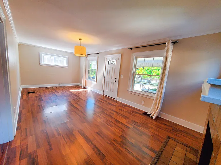 2429 Sherry Rd — Photo 7