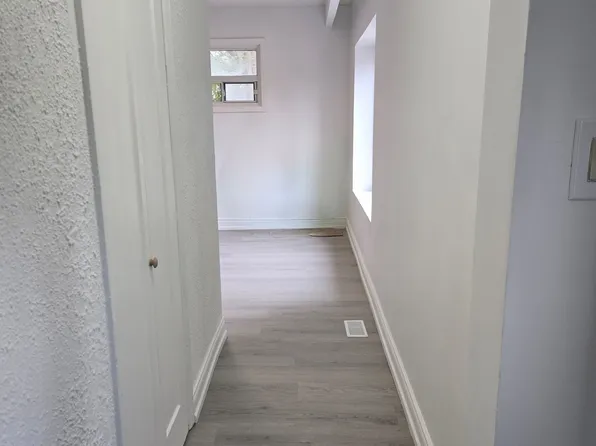 176 Beechgrove Dr, Toronto, ON M1E 3Z5
