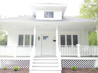 154 E Mission Rd, Green Bay, WI 54301