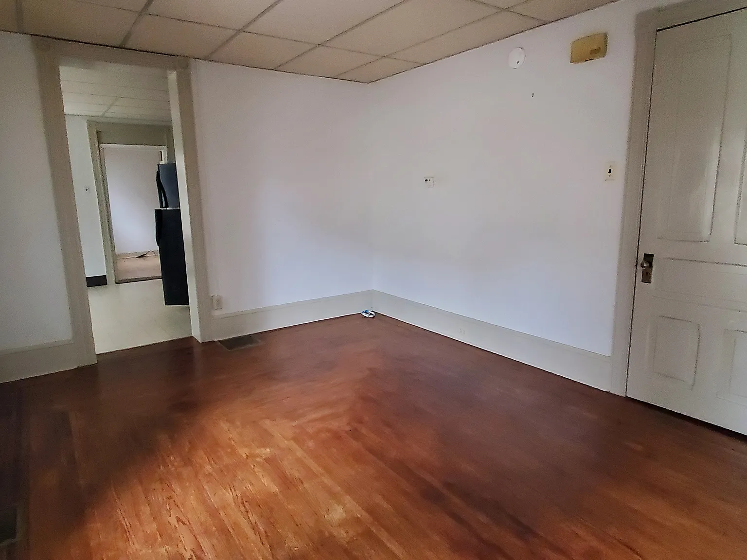 234/236 E Philadelphia Avenue - 4 — Photo 4