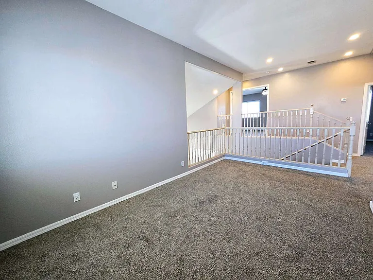 3759 Funston Way — Photo 28