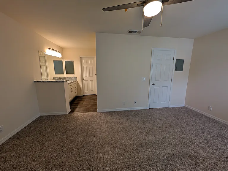 3-bed townhouse Bedroom #2