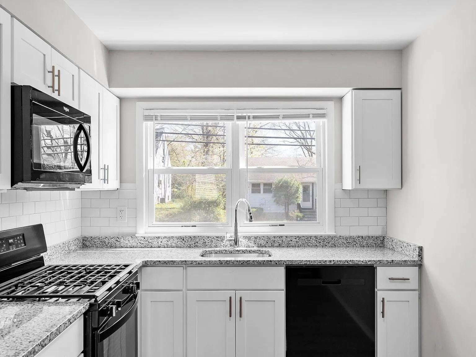 601-615 Benner St LLC — Photo 1
