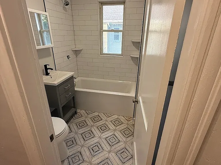 288 Boston Ave — Photo 5