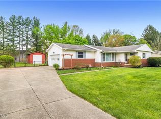 25409 Briarwood Dr, Columbia Station, OH 44028