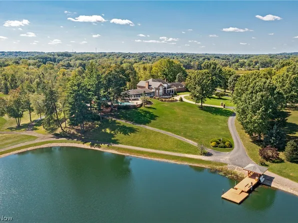 7575 Benner Rd, Canal Fulton, OH 44614