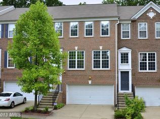 4109 Oak Village Lndg, Fairfax, VA 22033