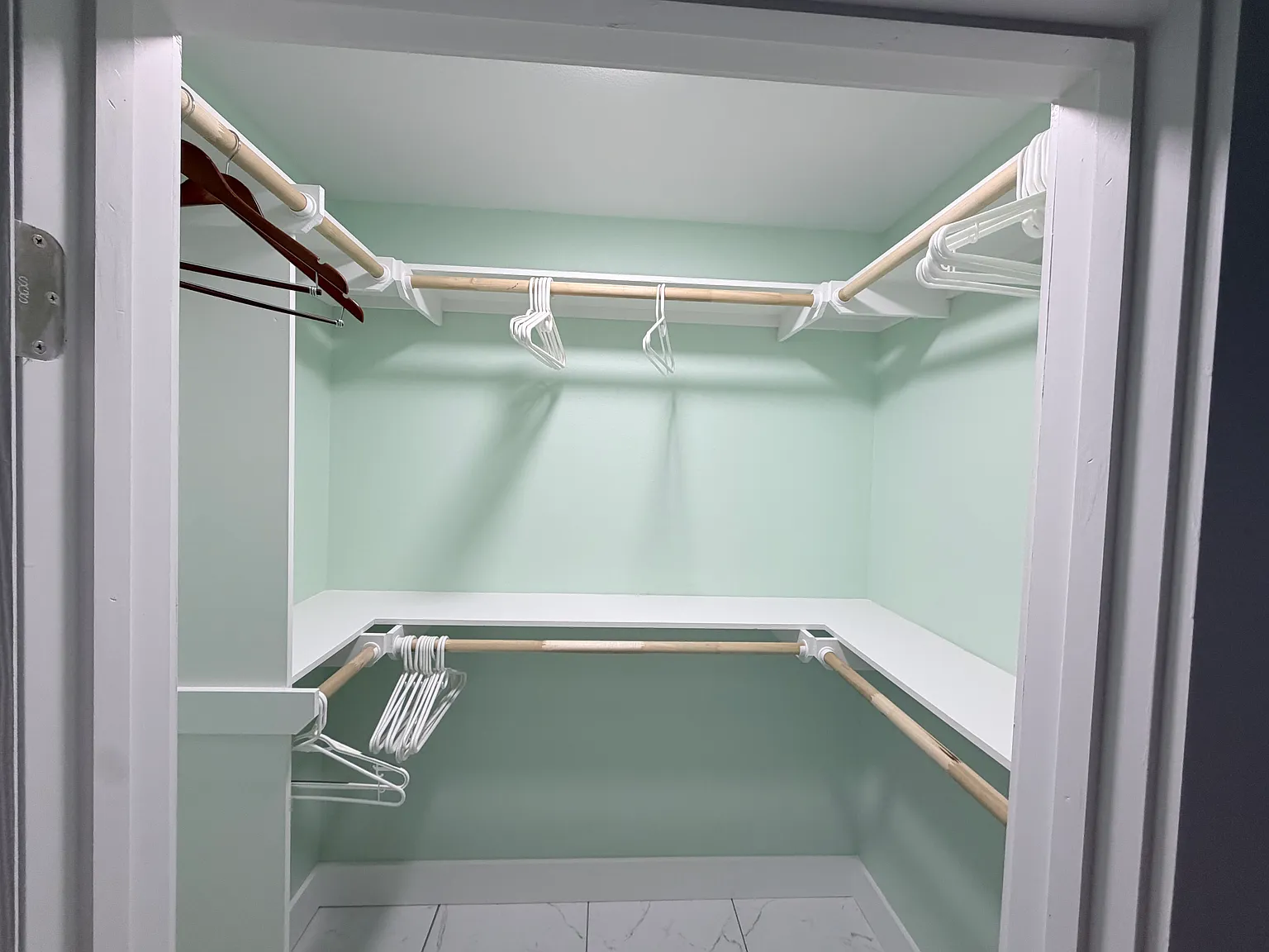 1 bed, 800 sqft, $1,600 — Photo 3