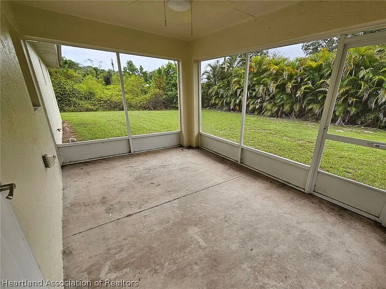 501 Briar Glen Rd — Photo 19