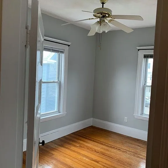 77 Sheridan Ave — Photo 15