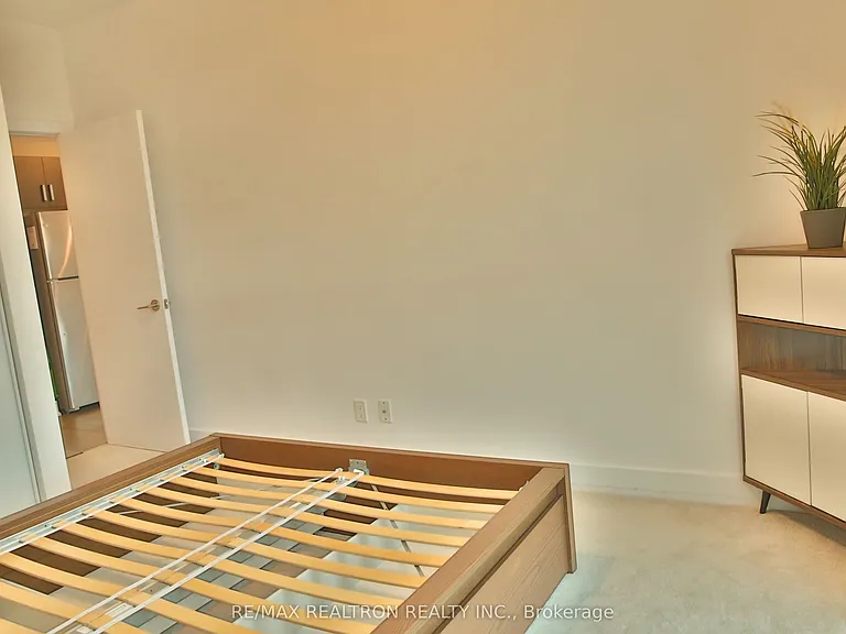 1486 Bathurst St #303 — Photo 11