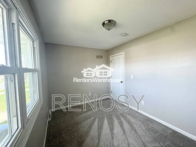4924 Madison Ave — Photo 16