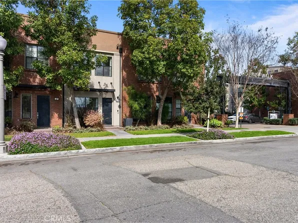 515 W Maple Ave, Orange, CA 92868