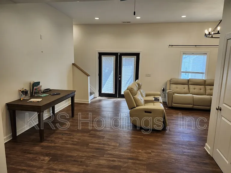 4517 Wiltshire St — Photo 29