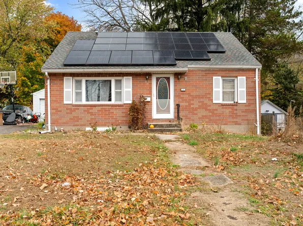 50 Sunbright Drive South, Meriden, CT 06450