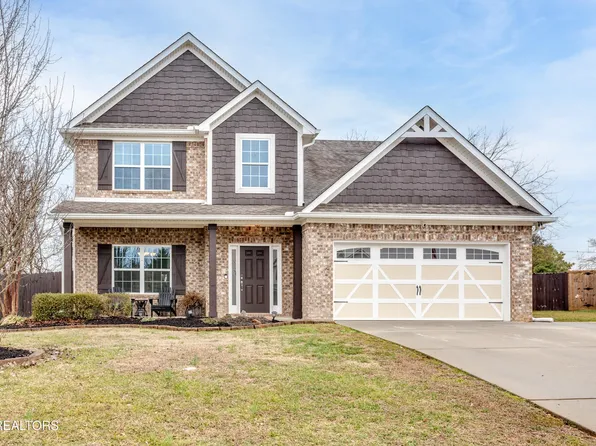 917 W Glenview Dr, Lenoir City, TN 37771