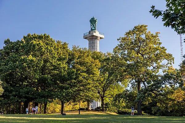 Rented by Brookfield (Funnel) | media 35