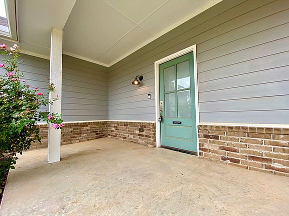 3rd image of 12829 High Plains Ave