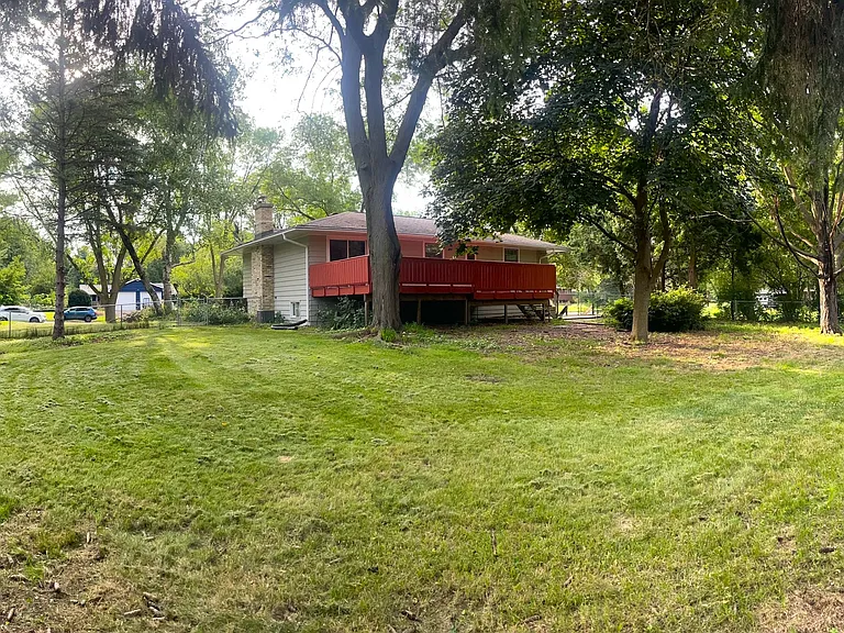 1522 Cameron Dr — Photo 19