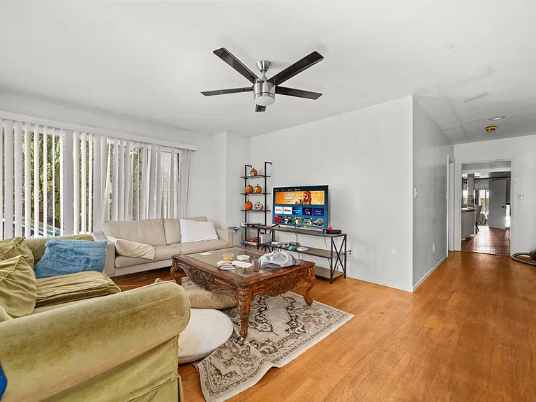 5510 Dorothy Dr — Photo 3