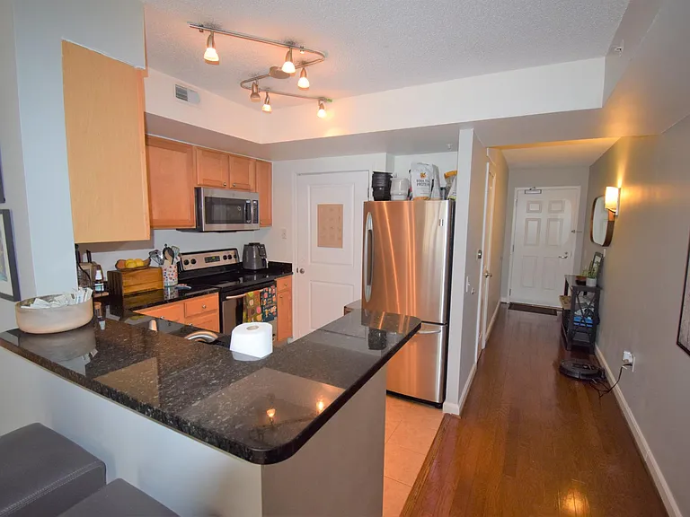 880 N Pollard St #824 — Photo 8