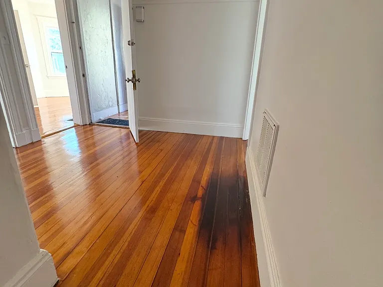 130 Armandine St #1 — Photo 10
