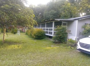 108 Thornton Ln, Florahome, FL 32140