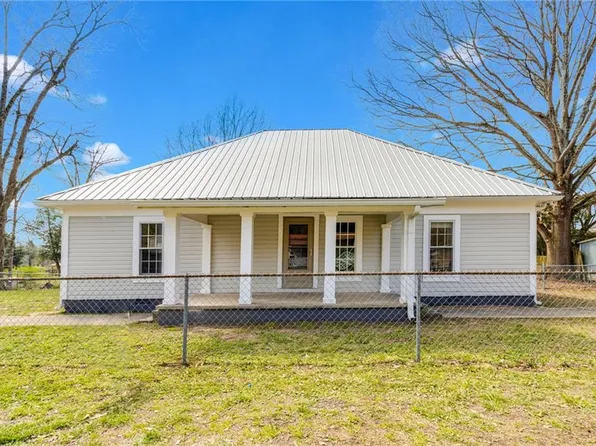 237 Peachtree St, Fairmount, GA 30139
