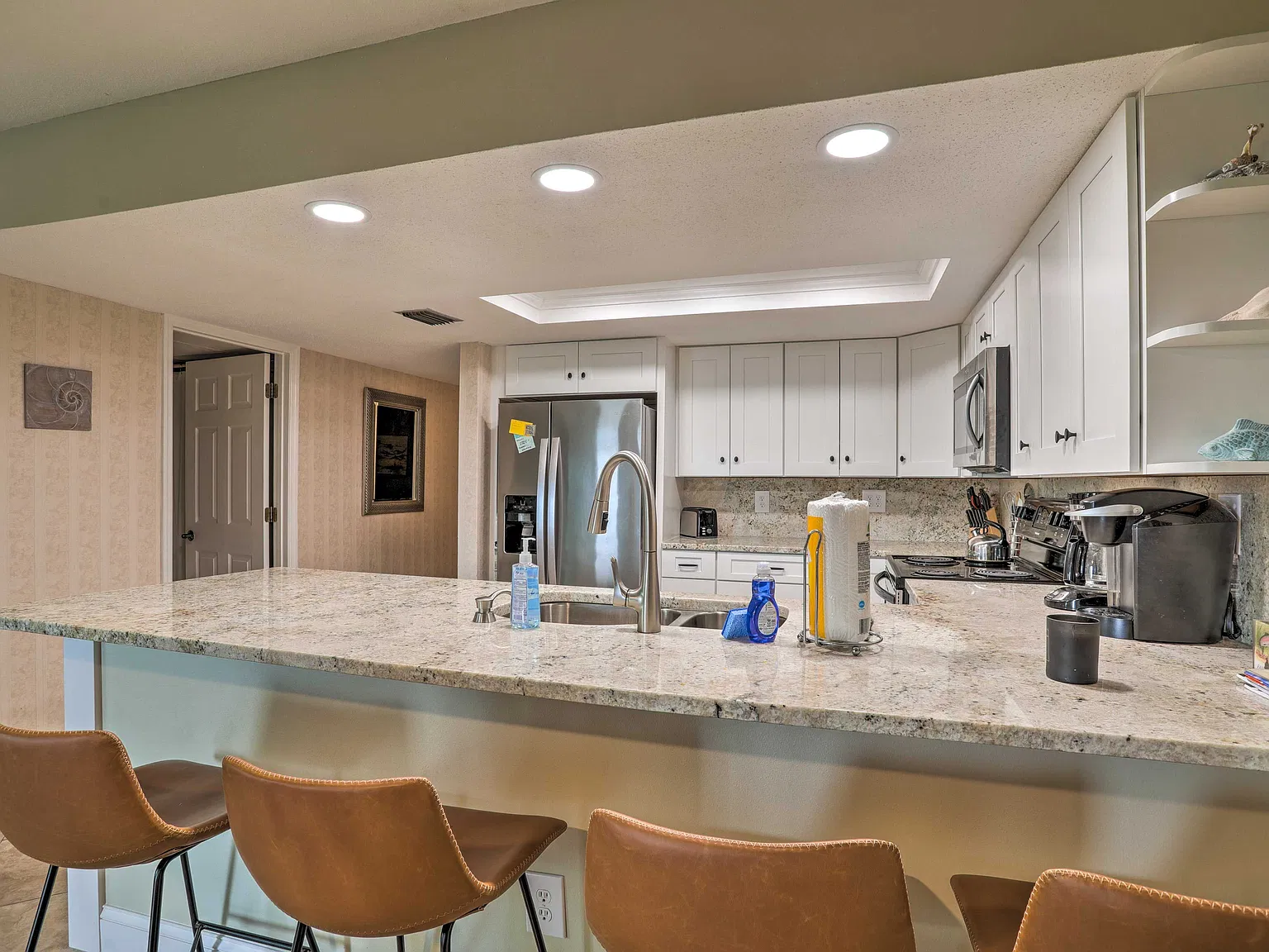2 bed, 1100 sqft, $3,300 — Photo 3