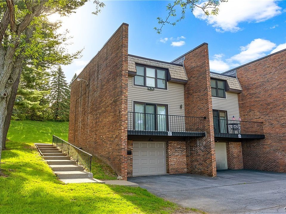 1st image of 57 Chestnut Hls