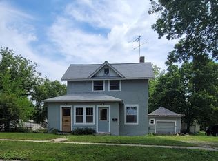 421 Ann St, Willmar, MN 56201
