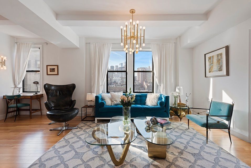 1st image of 20 W 72nd St #1208