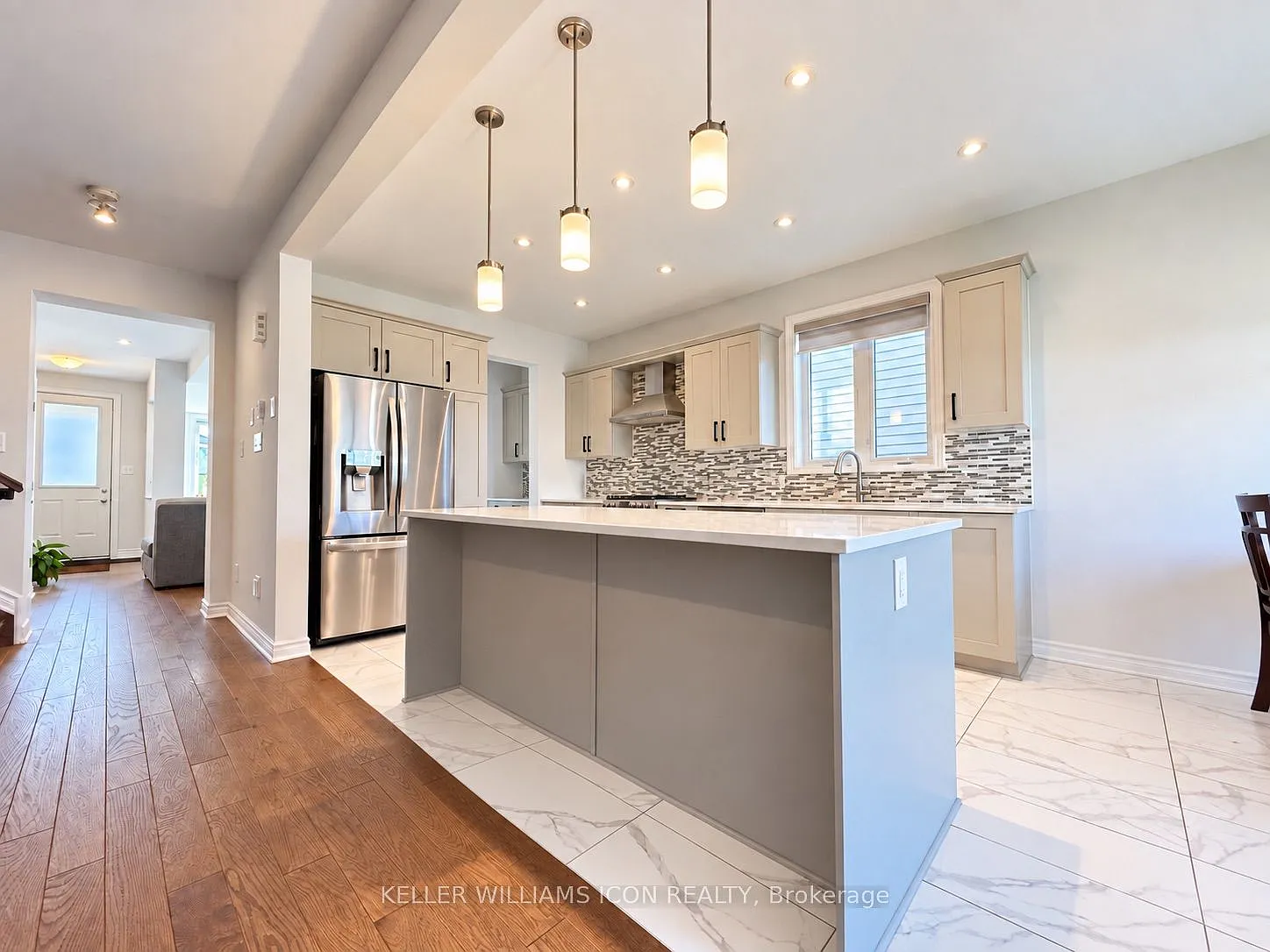 4 bed, $4,500 — Photo 4