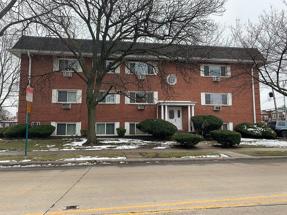 1st image of 727 S Maple Ave APT 300