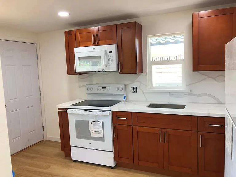 1274 Haloa Dr — Photo 4
