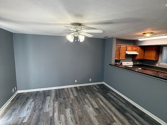 4th image of 1010 Arlene Dr