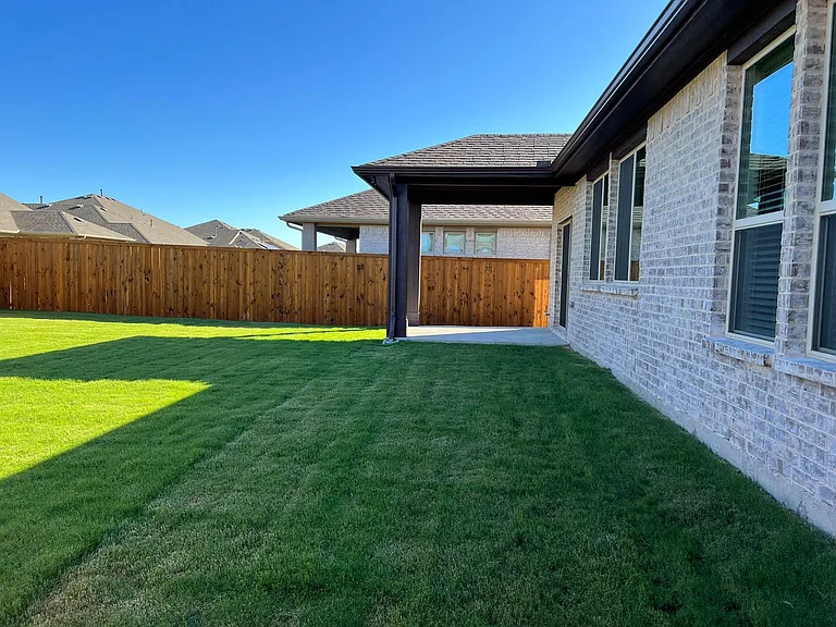 1243 Mill Pl — Photo 9