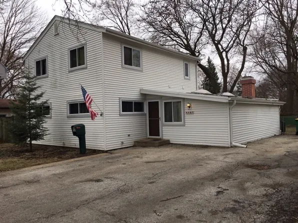 107 W Jeffrey Ave, Wheeling, IL 60090