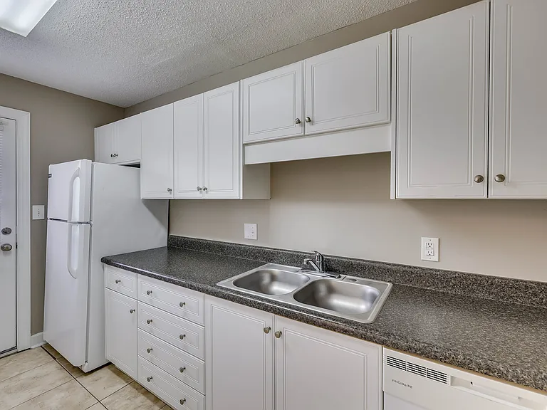 Annaberg Apartments — Photo 9