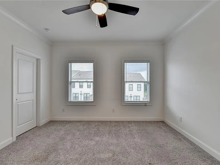 603 Millcroft Blvd — Photo 24