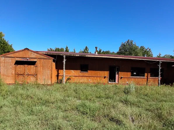 42 Greenbriar Ave, Burneyville, OK 73430