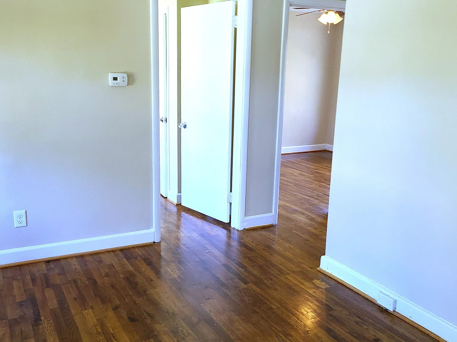 2 bed, $995 — Photo 3